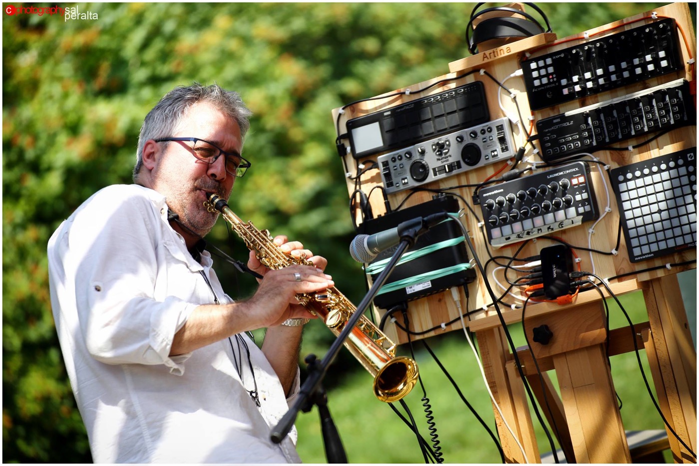 Stefano Corradi suona il sax